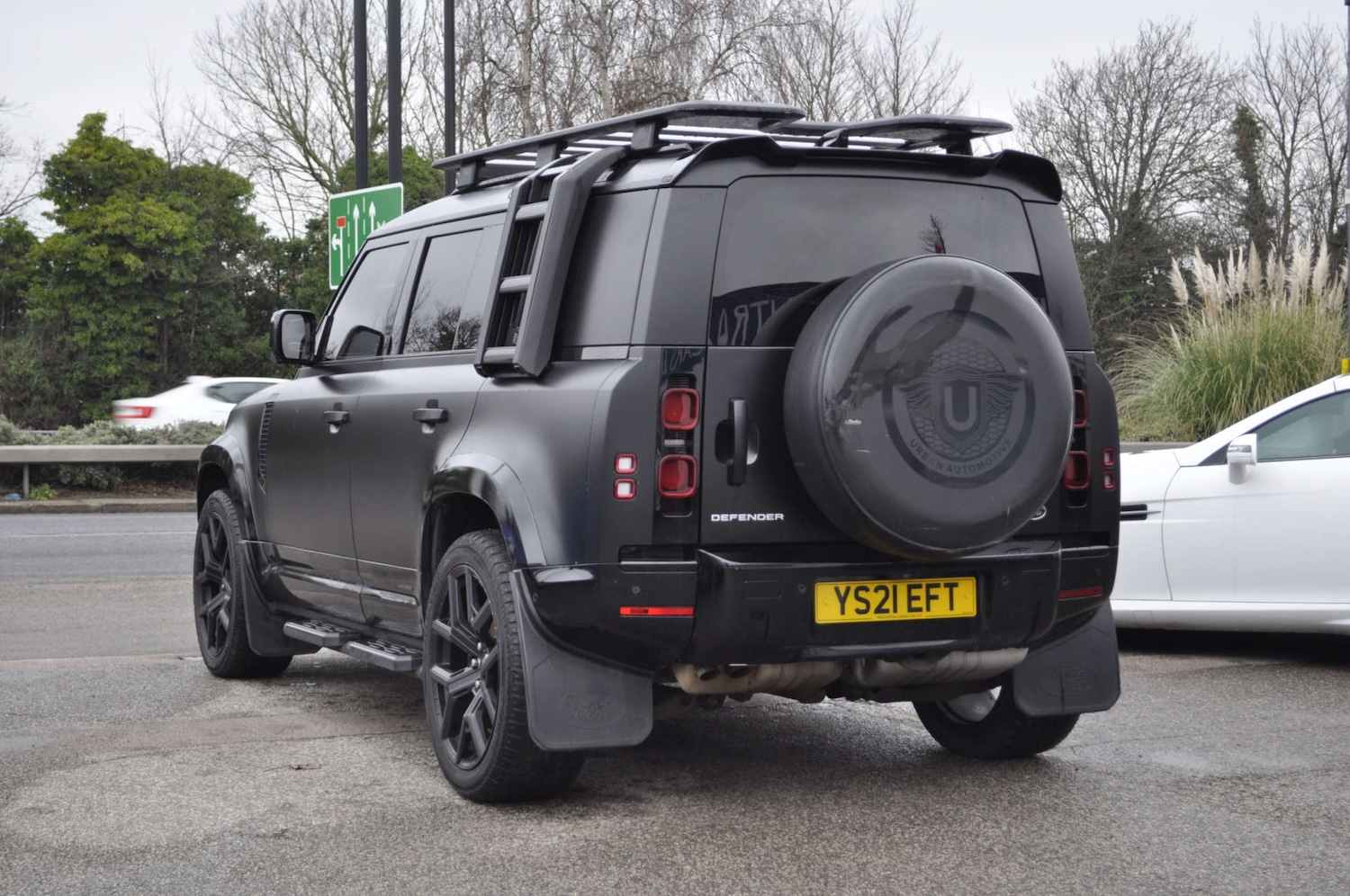 Used Land Rover Defender 2021 for sale - 77778154: Photo 5