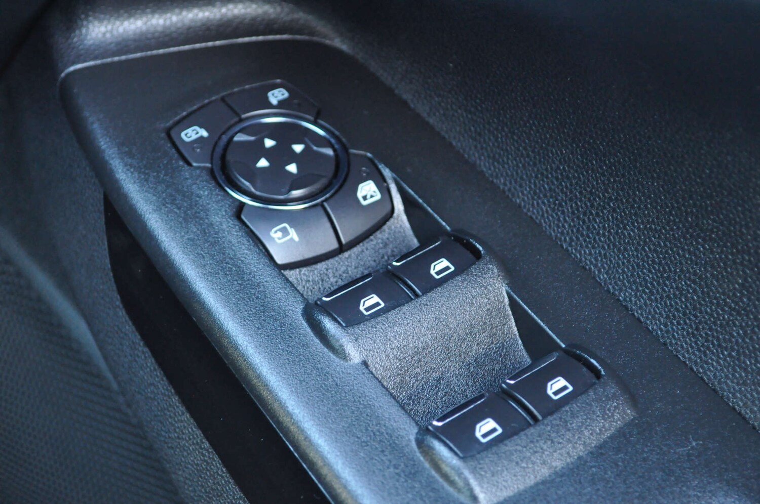 Used Ford Ecosport 2018 for sale - 76706754: Photo 25