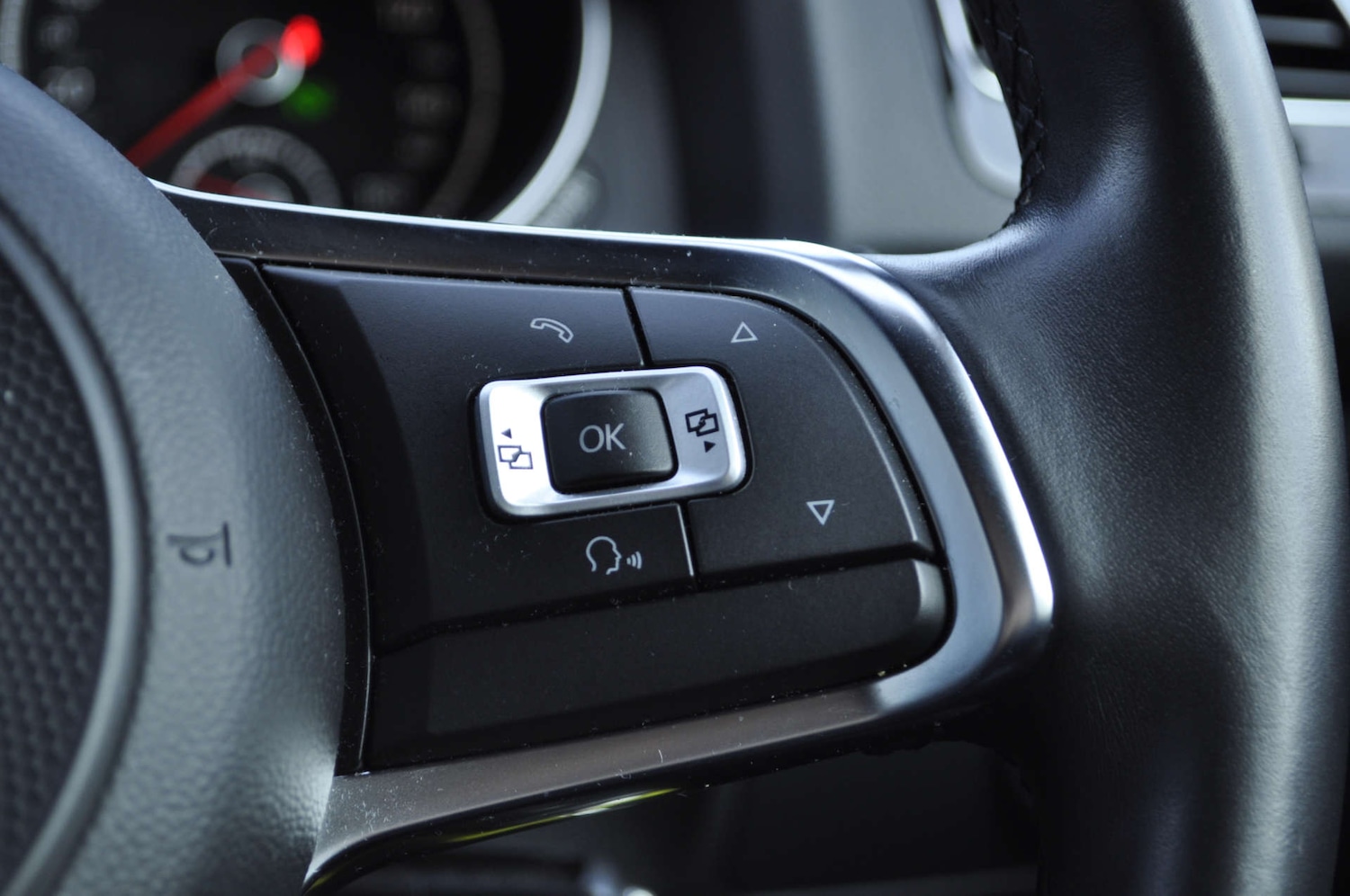 Used Volkswagen Scirocco 2017 for sale - 77946338: Photo 15