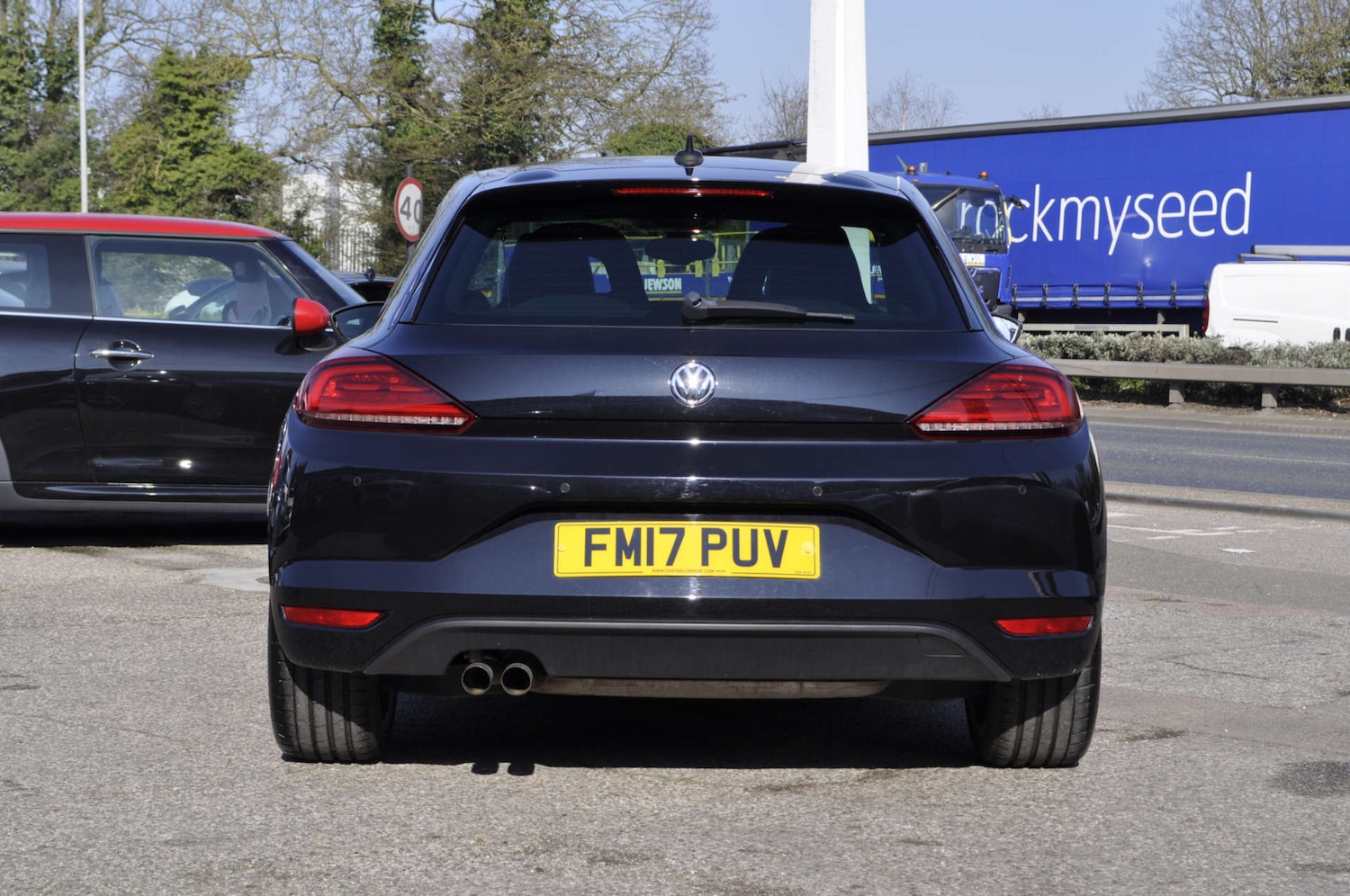 Used Volkswagen Scirocco 2017 for sale - 77946338: Photo 2