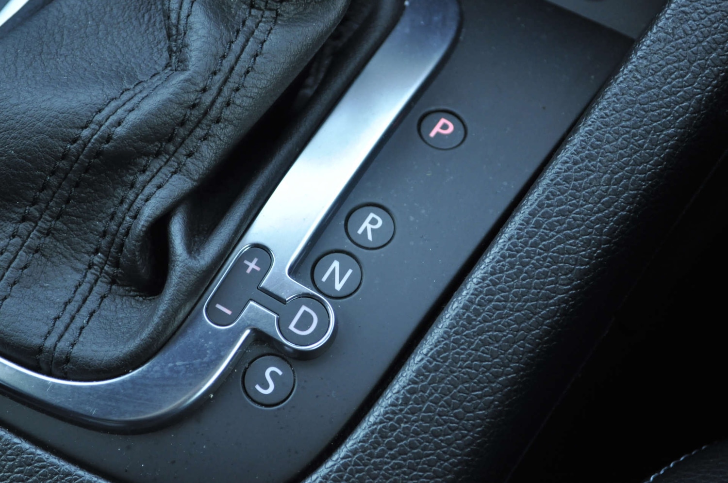 Used Volkswagen Scirocco 2017 for sale - 77946338: Photo 23