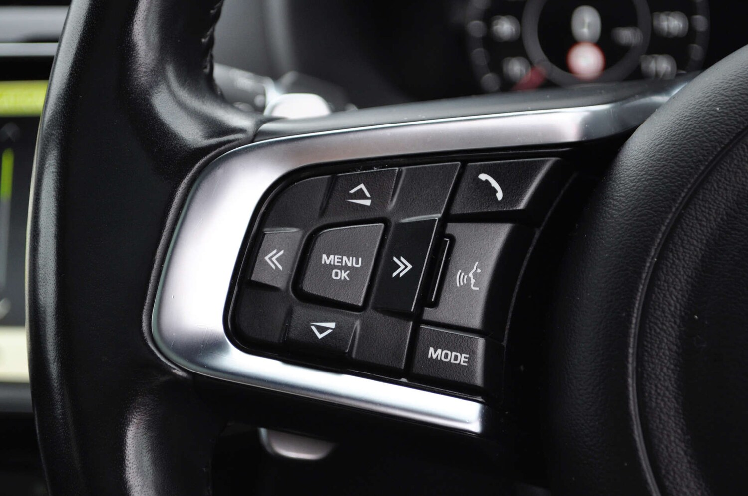 Used Jaguar F-Pace 2020 for sale - 76232978: Photo 17