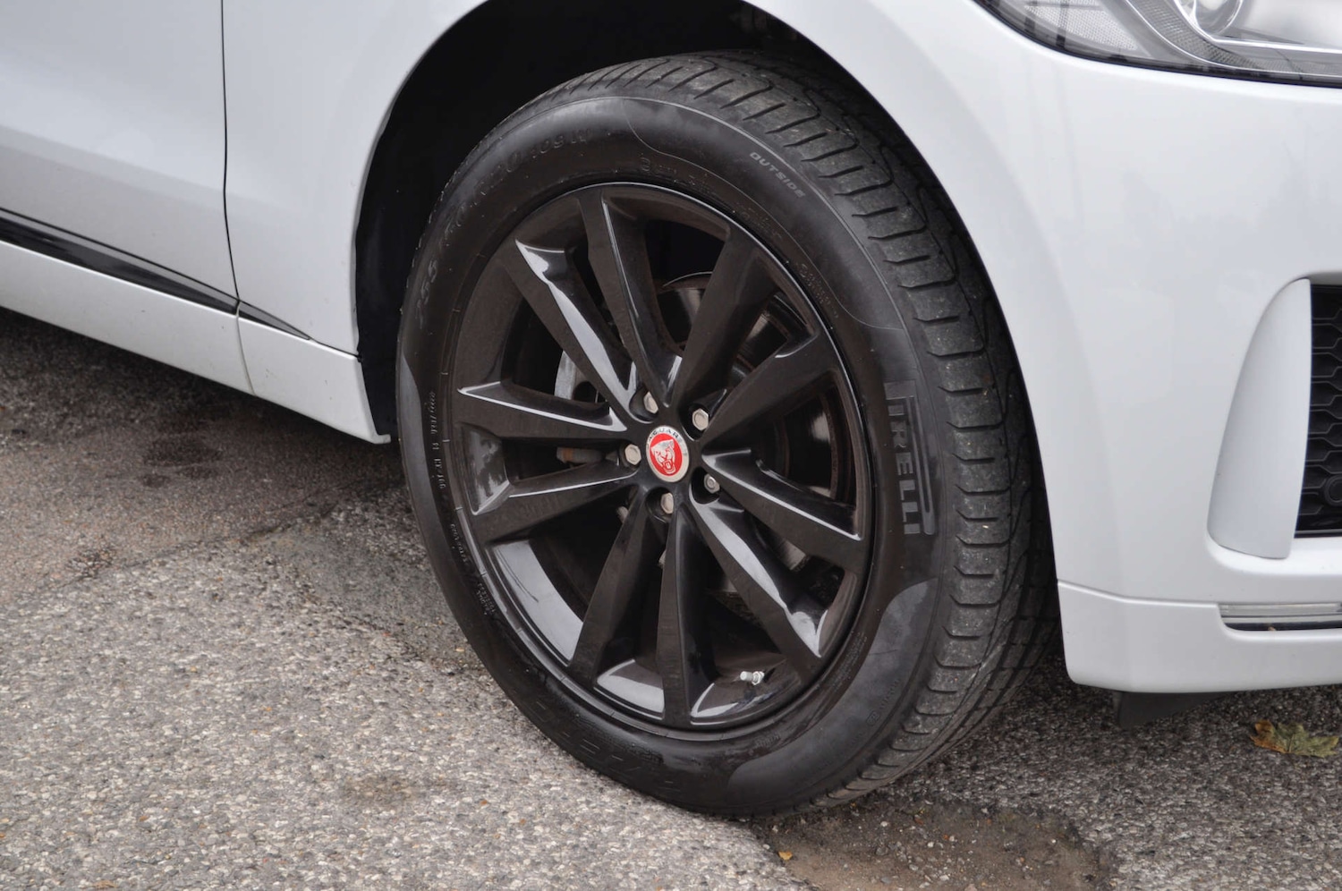 Used Jaguar F-Pace 2020 for sale - 76232978: Photo 30