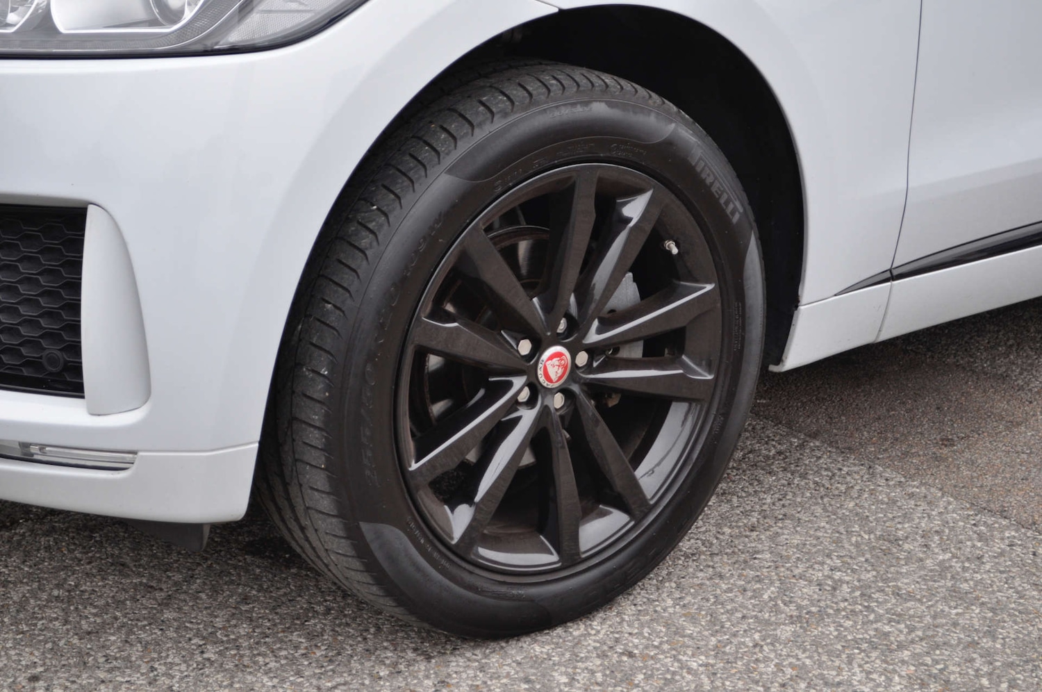 Used Jaguar F-Pace 2020 for sale - 76232978: Photo 33