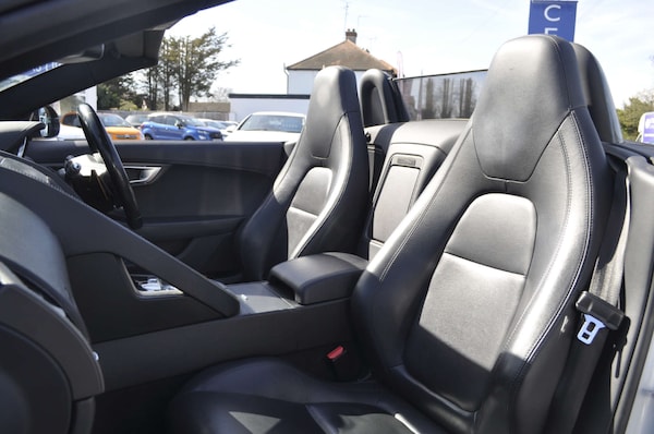 Used Jaguar F-Type 2015 for sale - 73921679: Photo 10