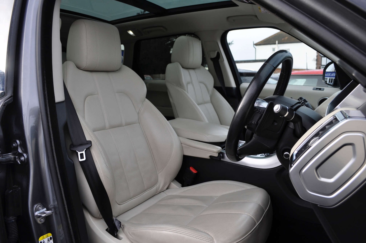 Used Land Rover Range Rover Sport 2017 for sale - 76698047: Photo 10