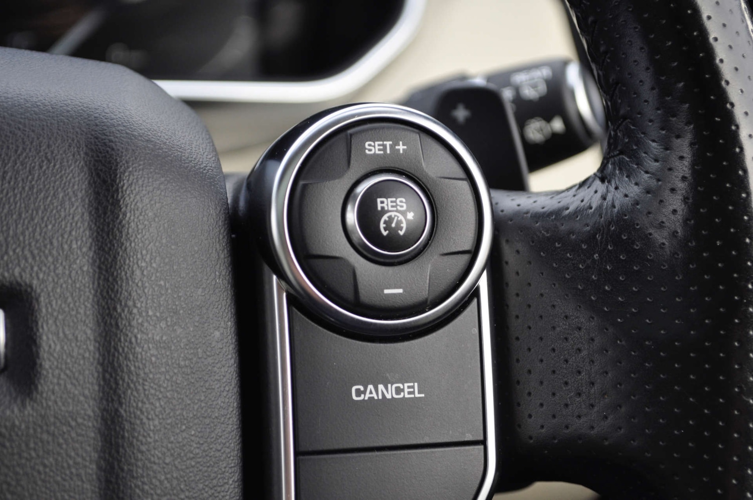 Used Land Rover Range Rover Sport 2017 for sale - 76698047: Photo 18