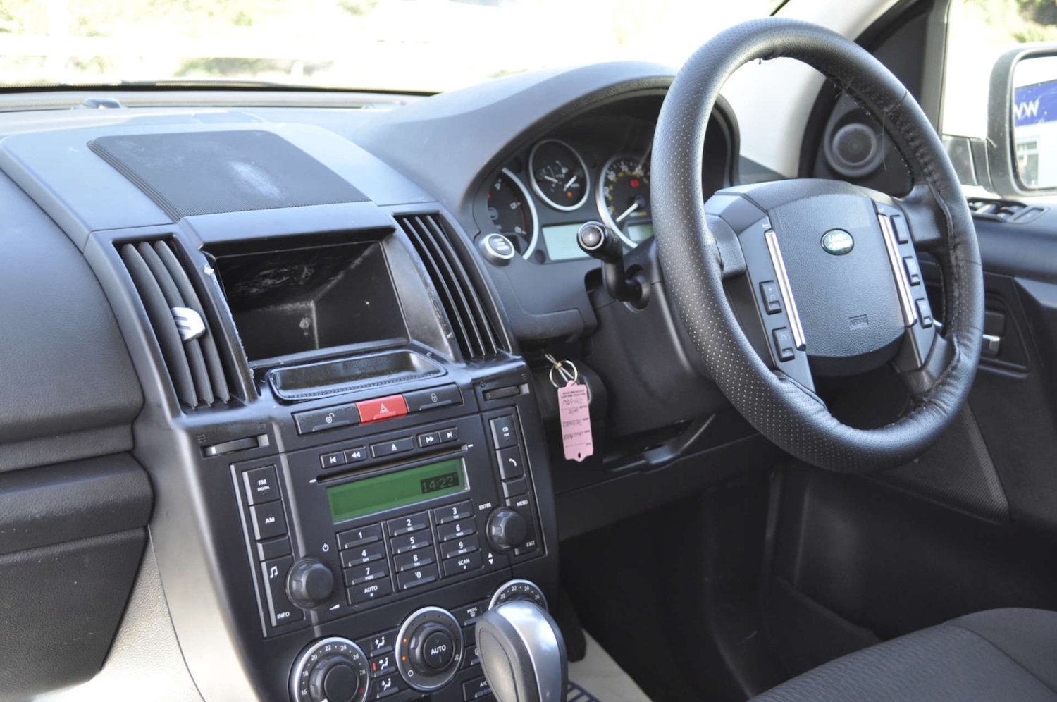 Used Land Rover Freelander 2011 for sale - 76735793: Photo 11