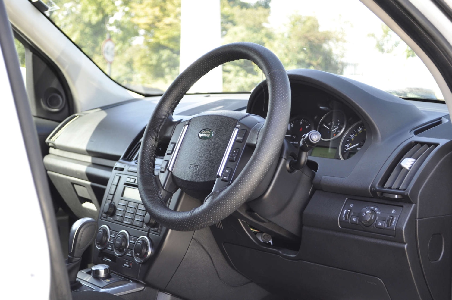 Used Land Rover Freelander 2011 for sale - 76735793: Photo 7