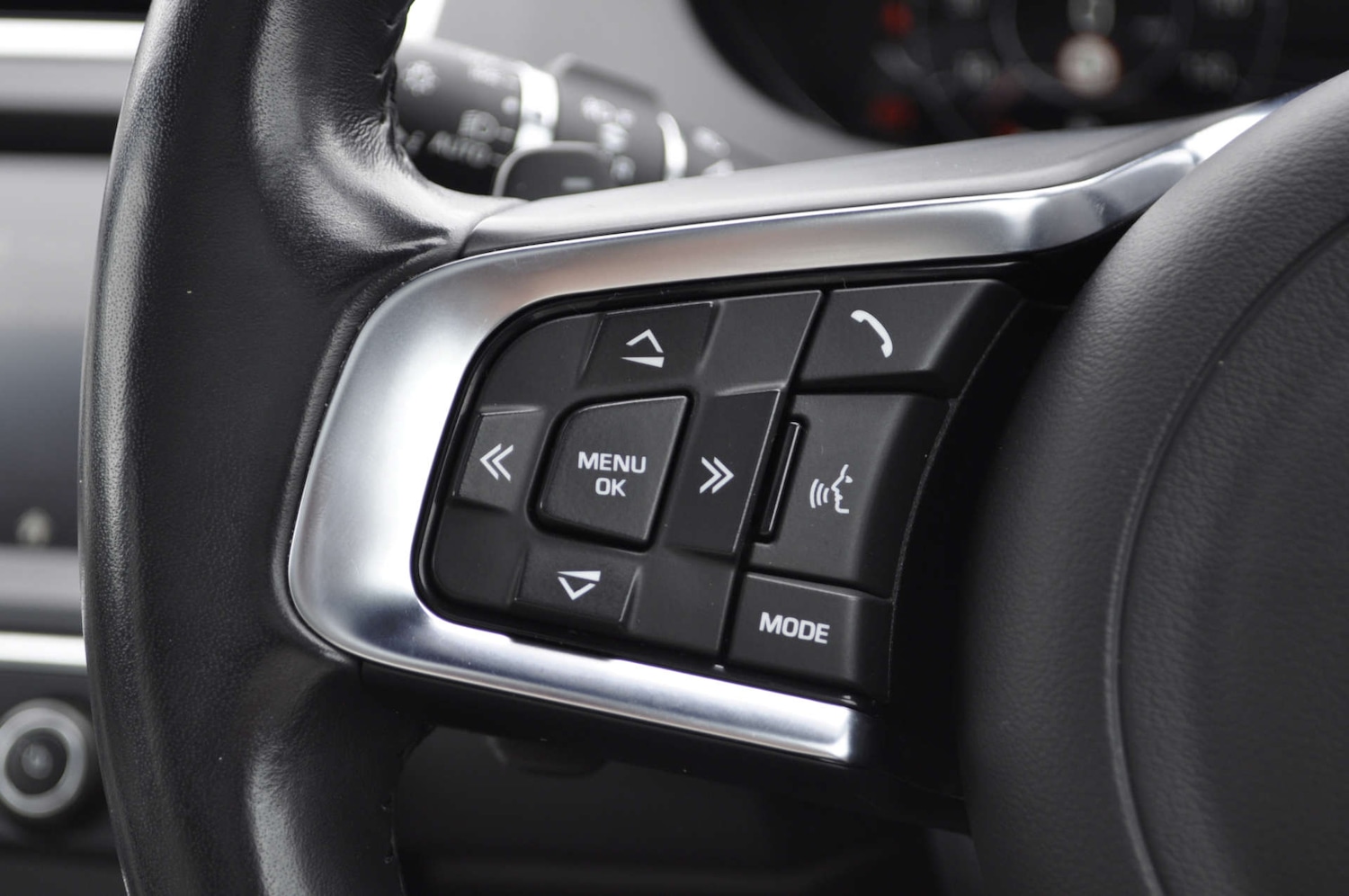 Used Jaguar E-Pace 2020 for sale - 78106744: Photo 15