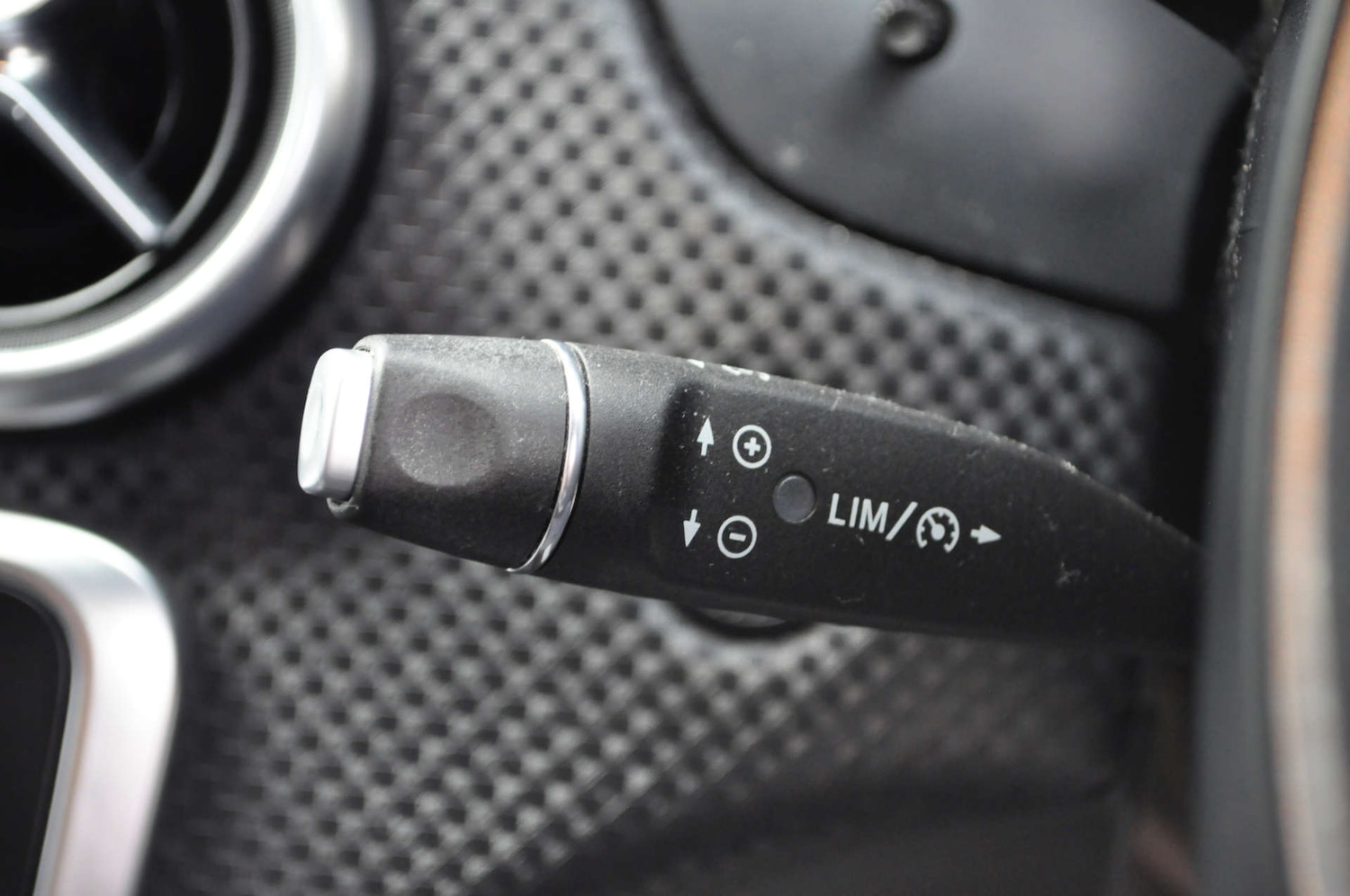 Used Mercedes-Benz A-Class 2018 for sale - 76343767: Photo 16