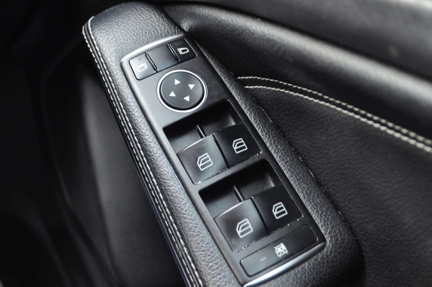 Used Mercedes-Benz A-Class 2018 for sale - 76343767: Photo 24