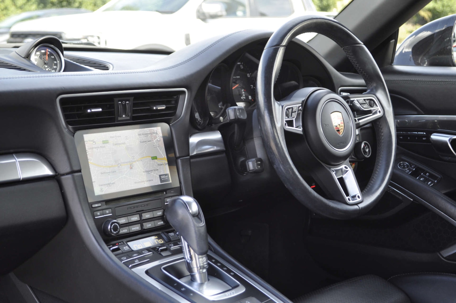 Used Porsche 911 2017 for sale - 76601083: Photo 11