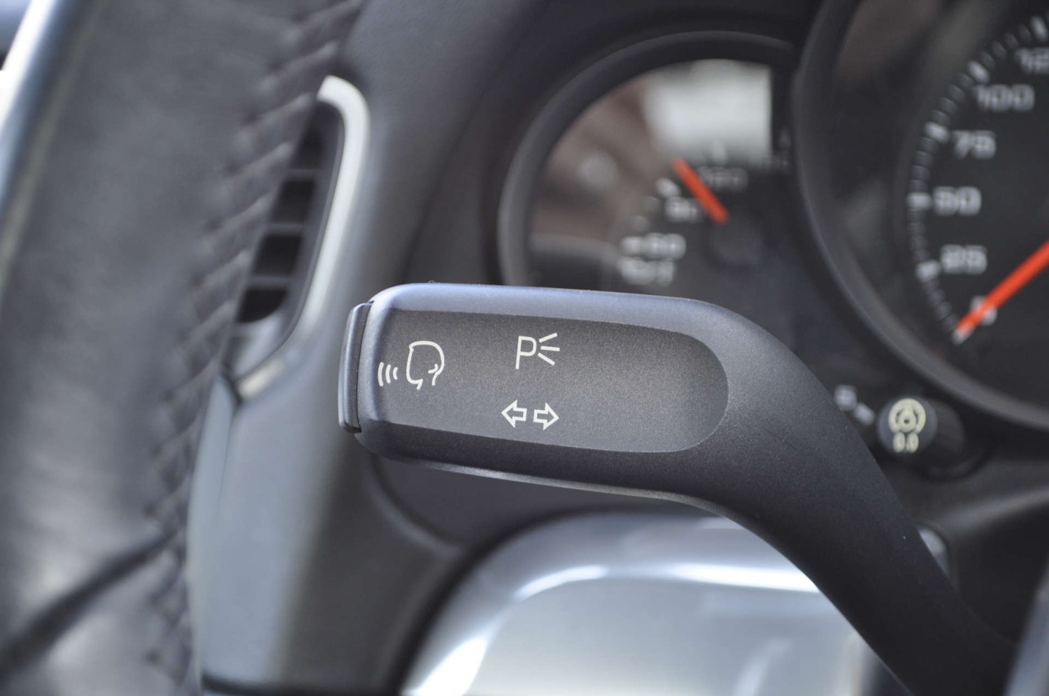 Used Porsche 911 2017 for sale - 76601083: Photo 17