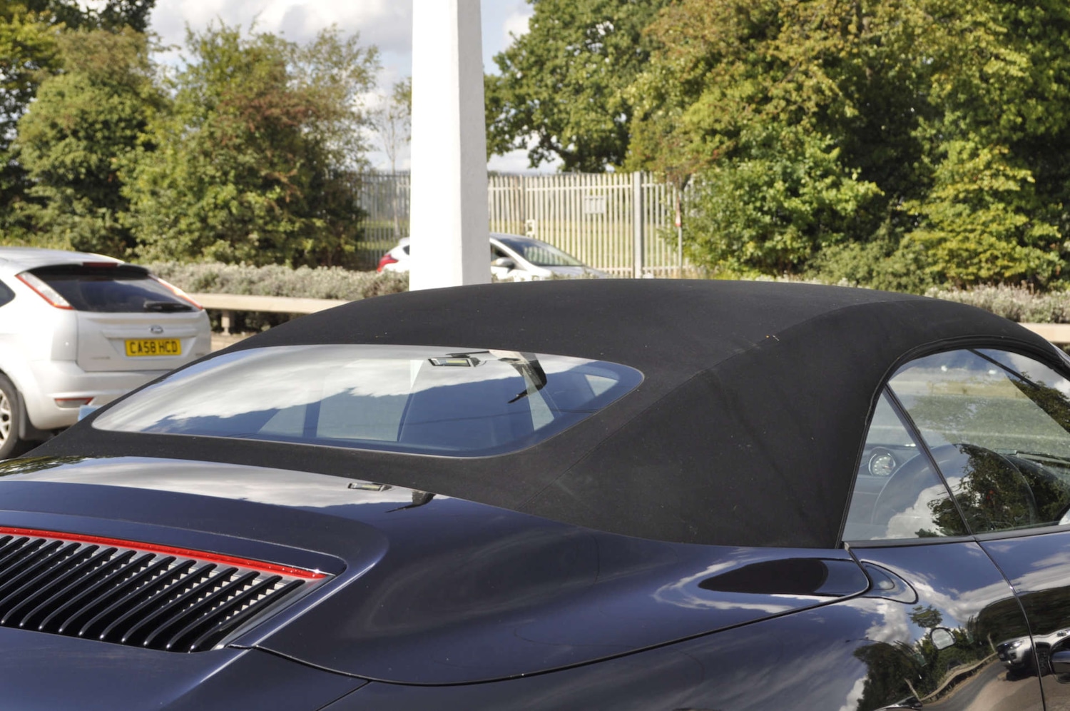 Used Porsche 911 2017 for sale - 76601083: Photo 39