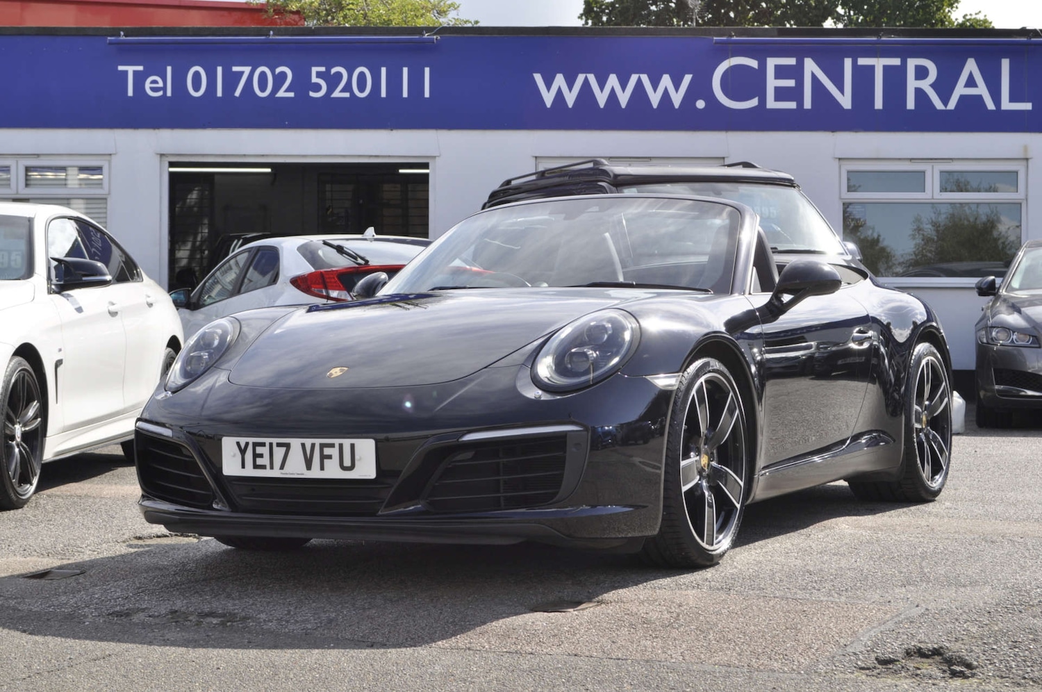 Used Porsche 911 2017 for sale - 76601083: Photo 4