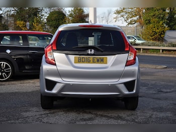 Used Honda Jazz 2016 for sale - 76558393: Photo