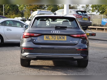 Used Audi A3 2020 for sale - 76105295: Photo 2