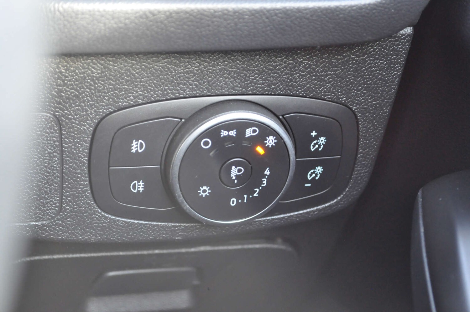 Used Ford Focus 2018 for sale - 76387485: Photo 27