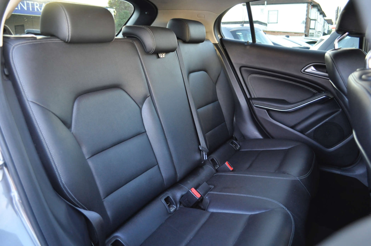 Used Mercedes-Benz GLA 2019 for sale - 76471362: Photo 11