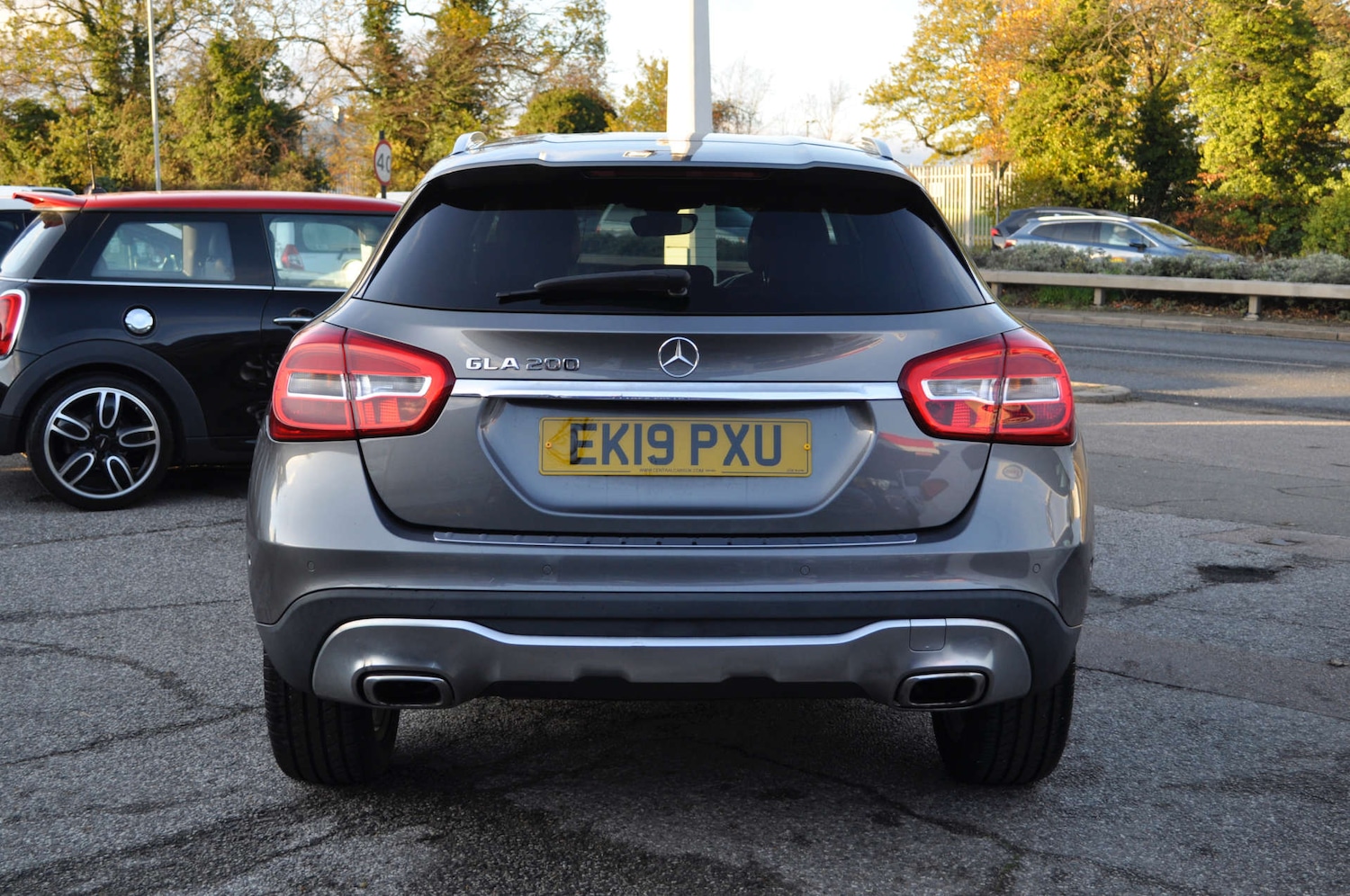 Used Mercedes-Benz GLA 2019 for sale - 76471362: Photo 2