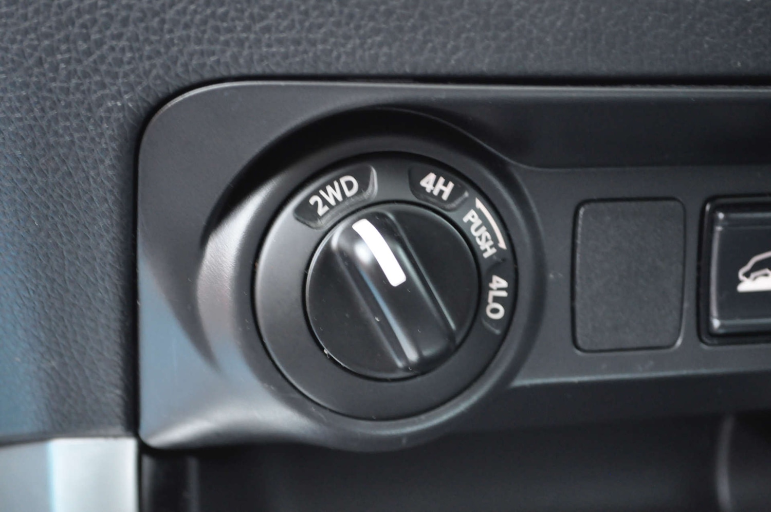 Used Nissan Navara 2018 for sale - 77137394: Photo 18