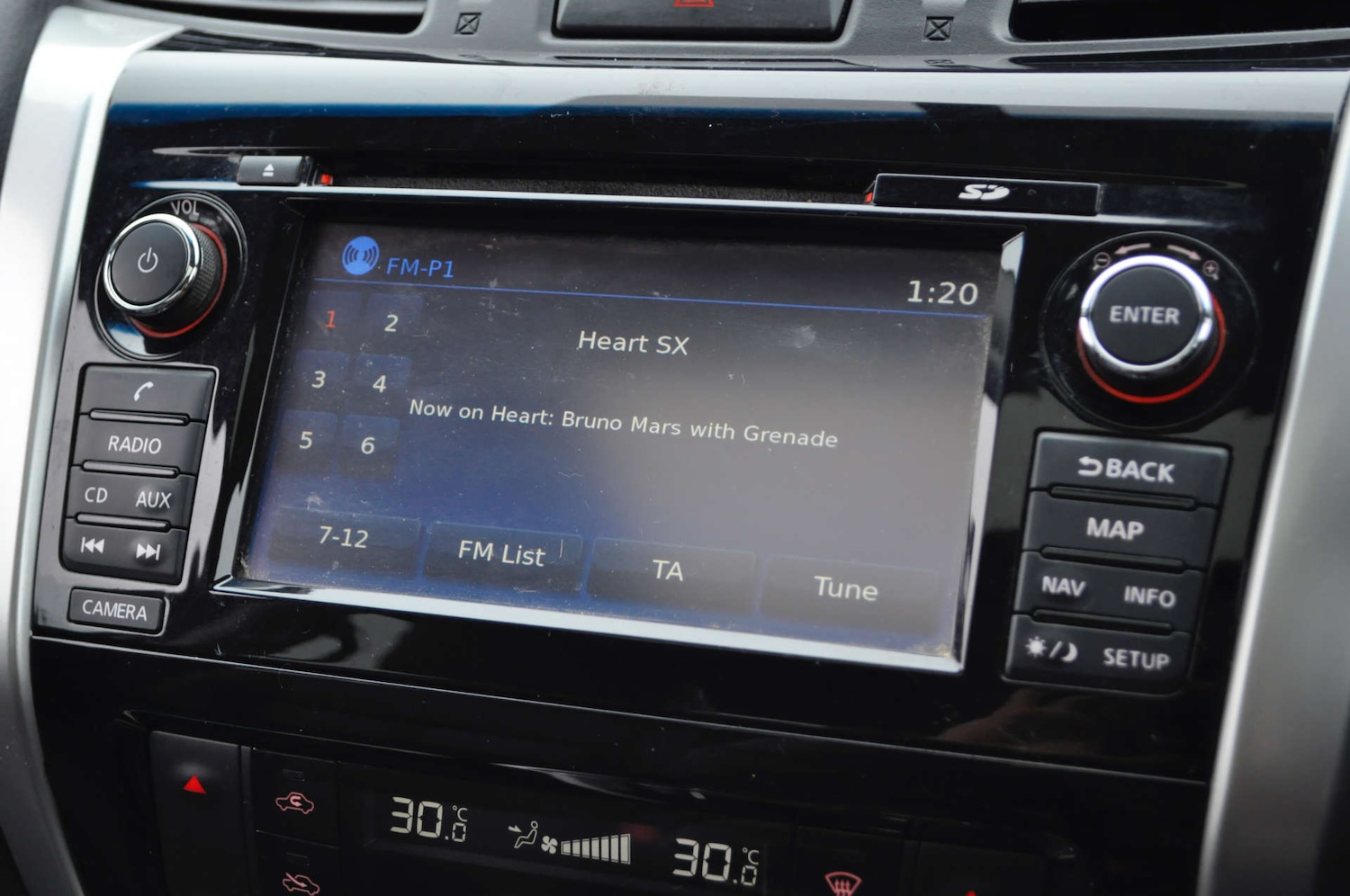 Used Nissan Navara 2018 for sale - 77137394: Photo 24