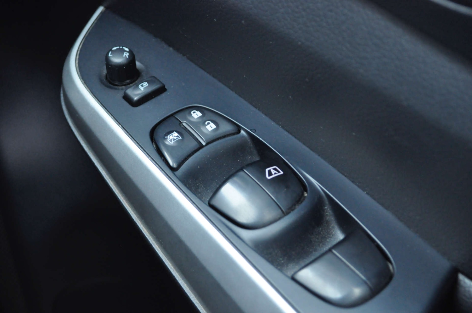 Used Nissan Navara 2018 for sale - 77137394: Photo 29