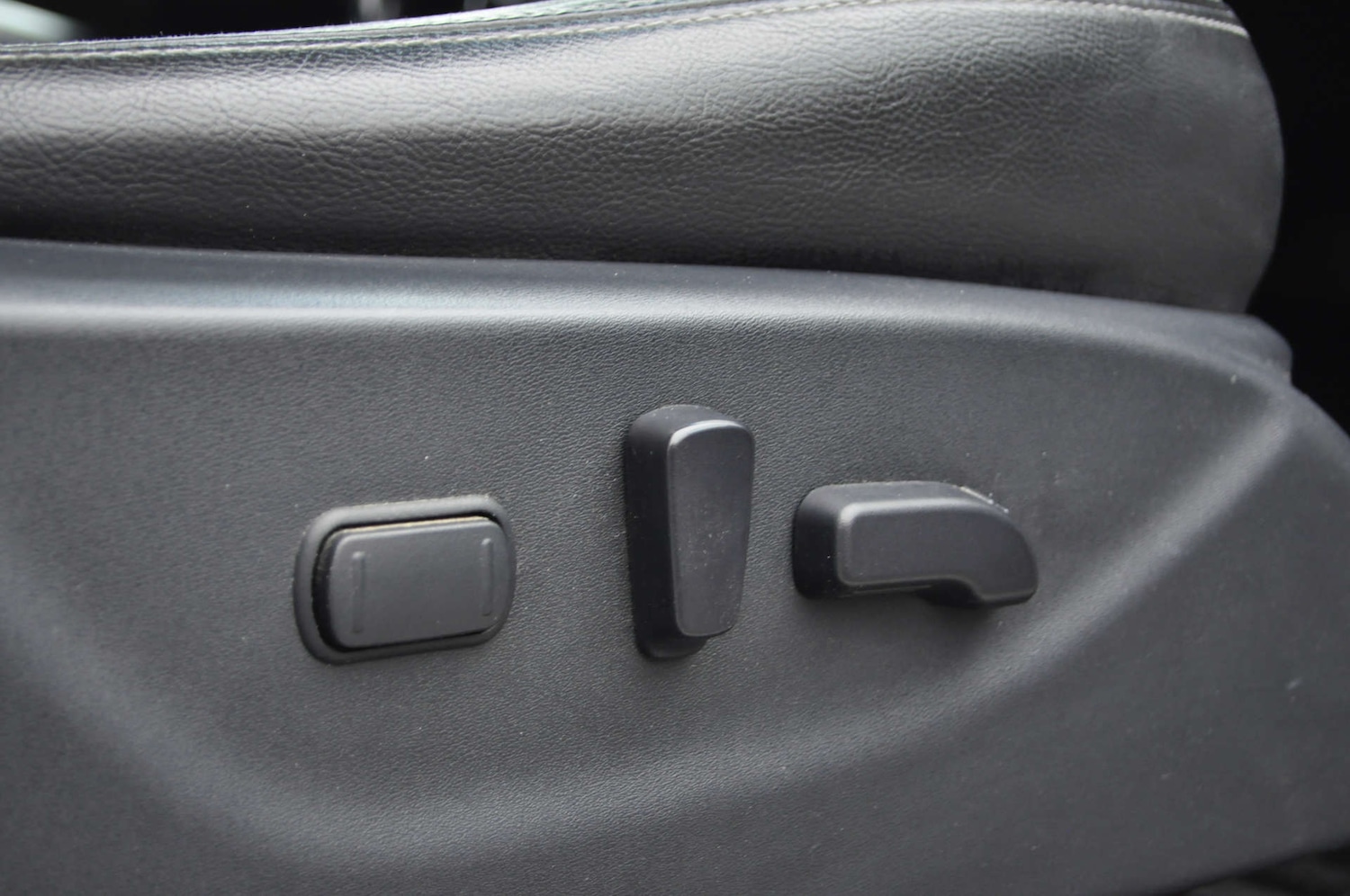 Used Nissan Navara 2018 for sale - 77137394: Photo 30