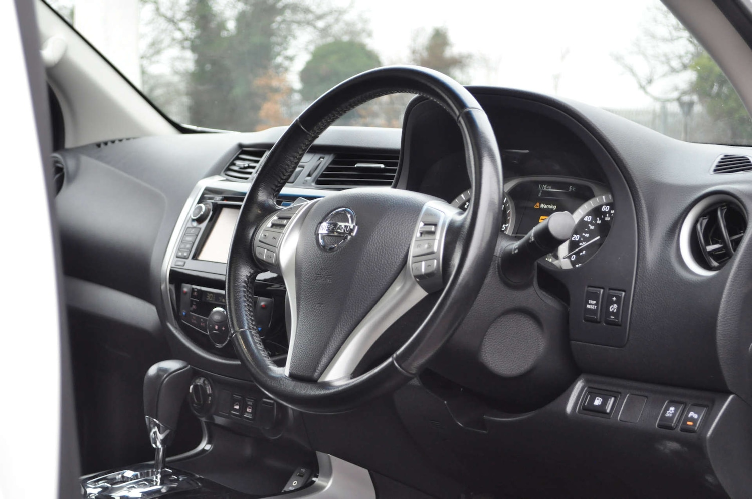 Used Nissan Navara 2018 for sale - 77137394: Photo 8