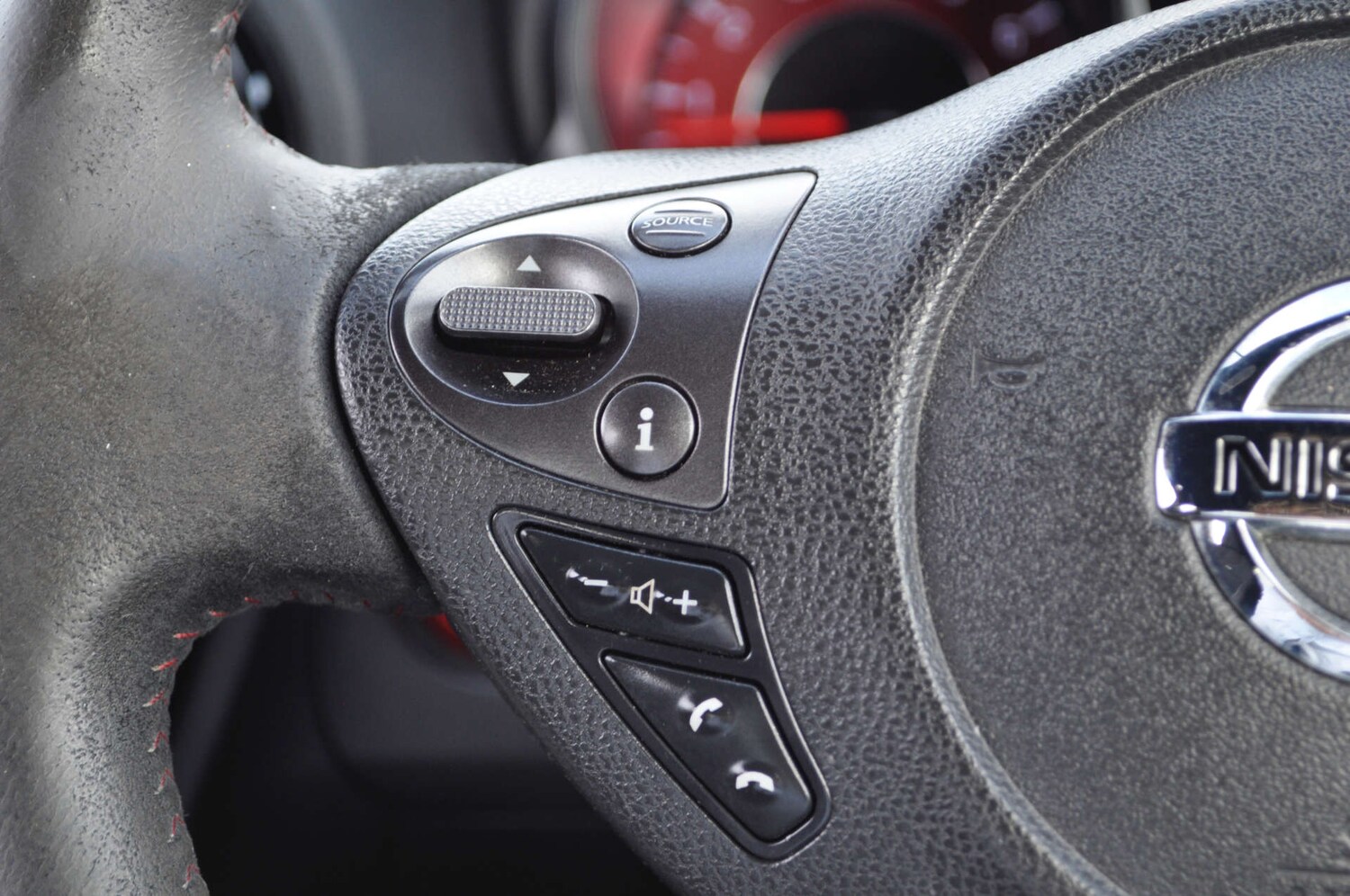 Used Nissan Juke 2013 for sale - 76037426: Photo 21