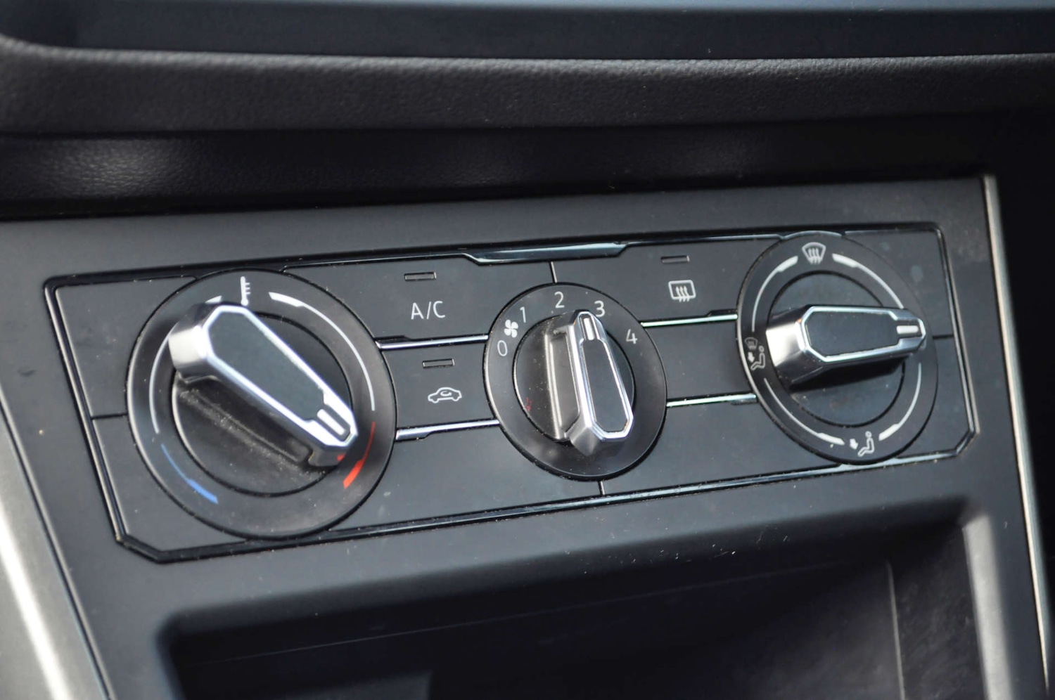 Used Volkswagen Polo 2018 for sale - 76558382: Photo 13