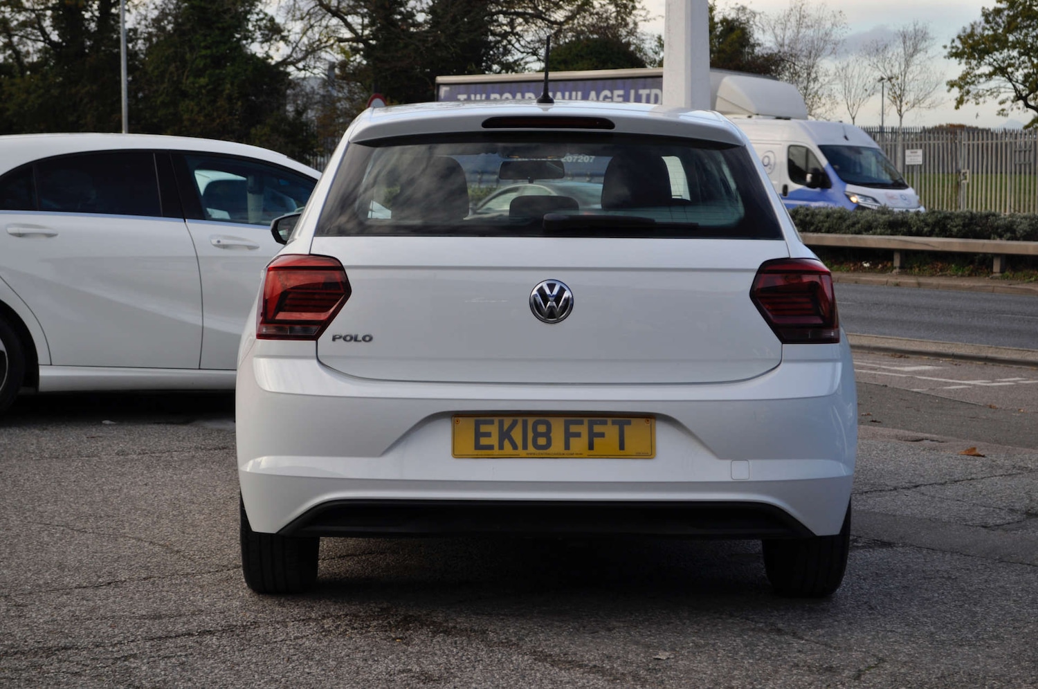 Used Volkswagen Polo 2018 for sale - 76558382: Photo 2