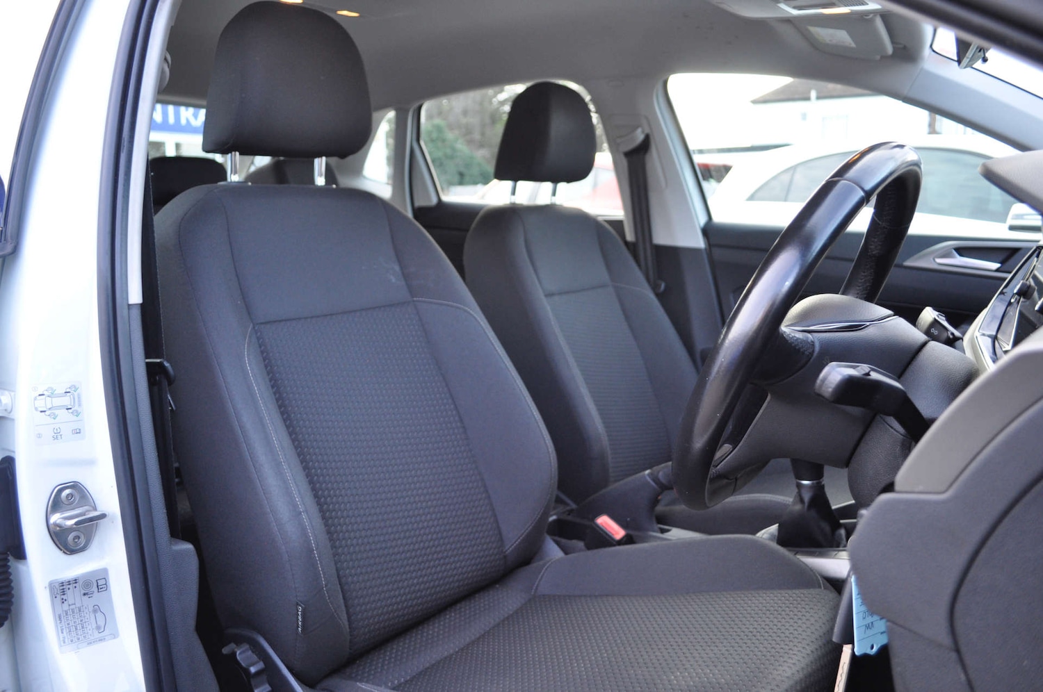 Used Volkswagen Polo 2018 for sale - 76558382: Photo 8