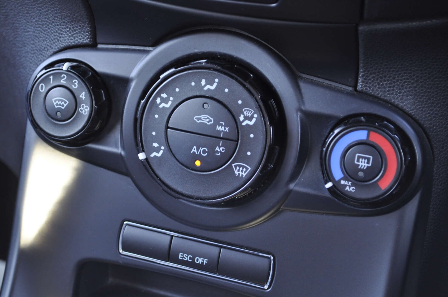 Used Ford Fiesta 2016 for sale - 77953333: Photo 21