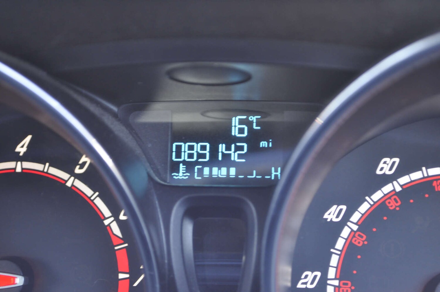 Used Ford Fiesta 2016 for sale - 77953333: Photo 22