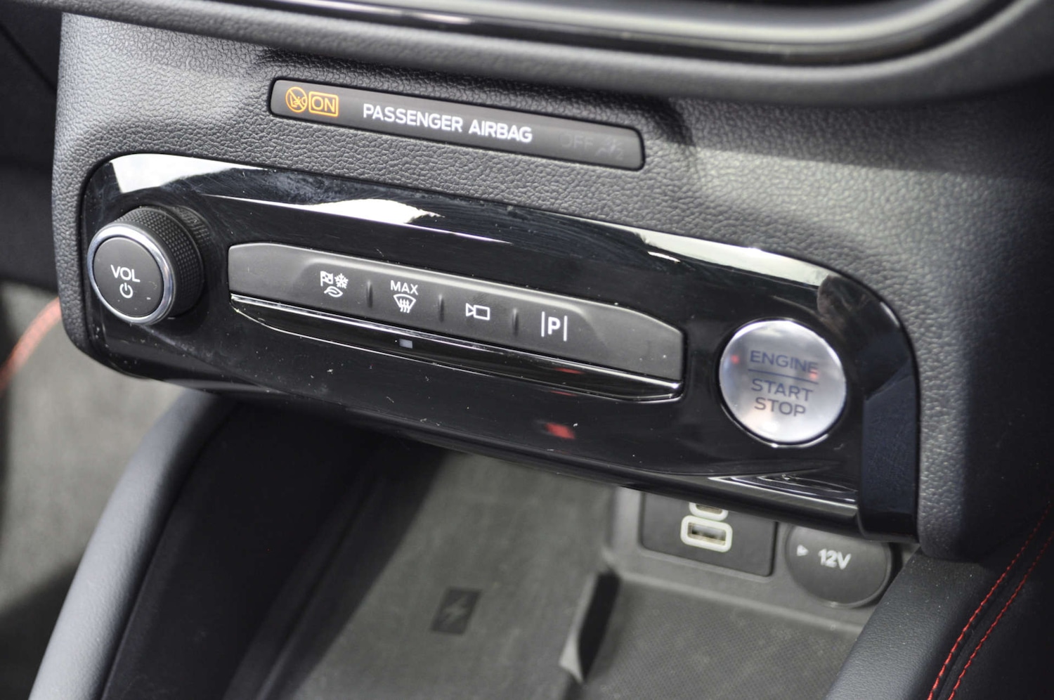 Used Ford Kuga 2025 for sale - 78179608: Photo 31