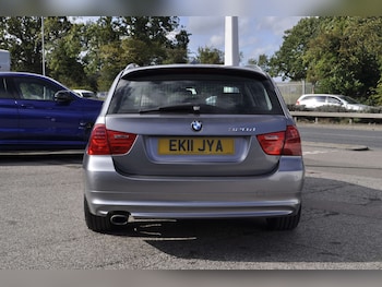 Used BMW 3 Series 2011 for sale - 75946319: Photo