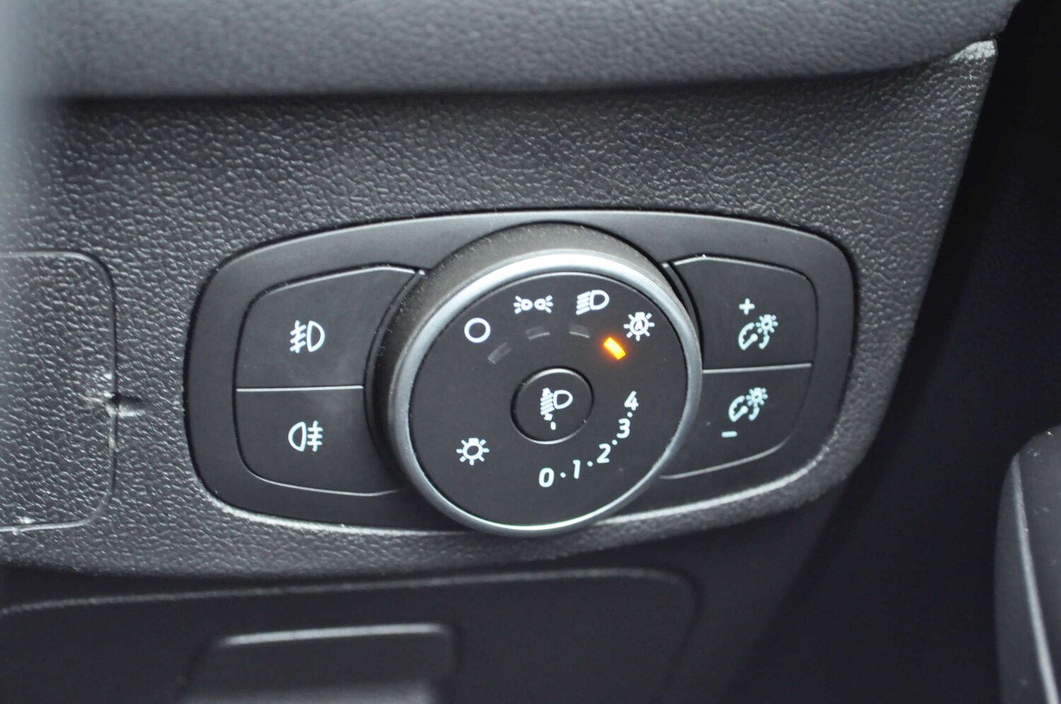 Used Ford Focus 2019 for sale - 76429382: Photo 23