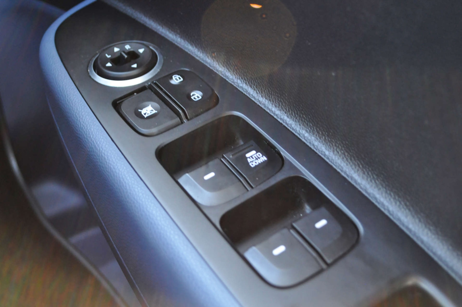 Used Hyundai i10 2015 for sale - 76533558: Photo 21