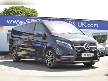Used Mercedes-Benz V-Class 2023 for sale - 78700850: Photo