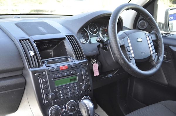 Used Land Rover Freelander 2011 for sale - 75444817: Photo 11