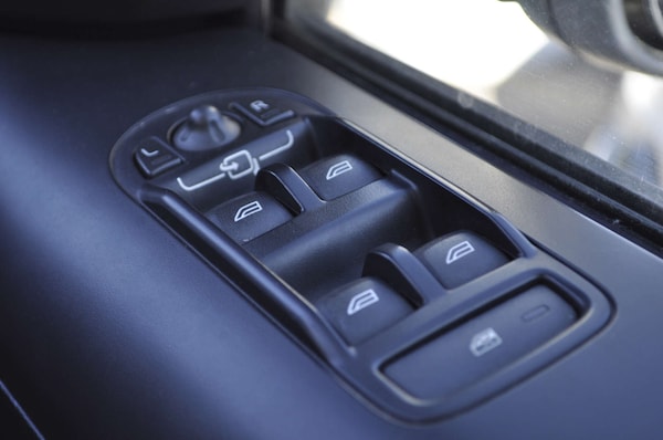 Used Land Rover Freelander 2011 for sale - 75444817: Photo 19