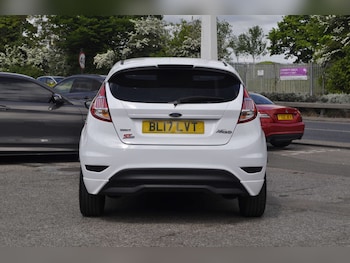 Used Ford Fiesta 2017 for sale - 75498661: Photo