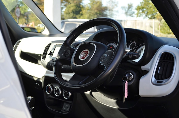 Used Fiat 500L 2015 for sale - 76171669: Photo 7