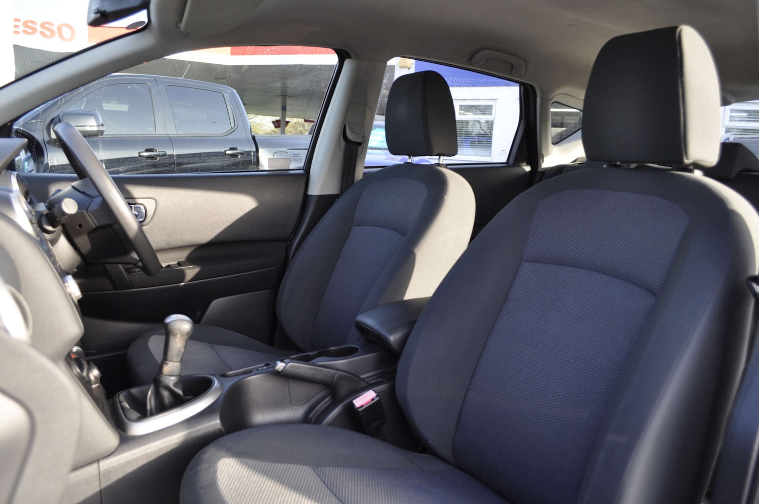 Used Nissan Qashqai 2010 for sale - 77765755: Photo 13