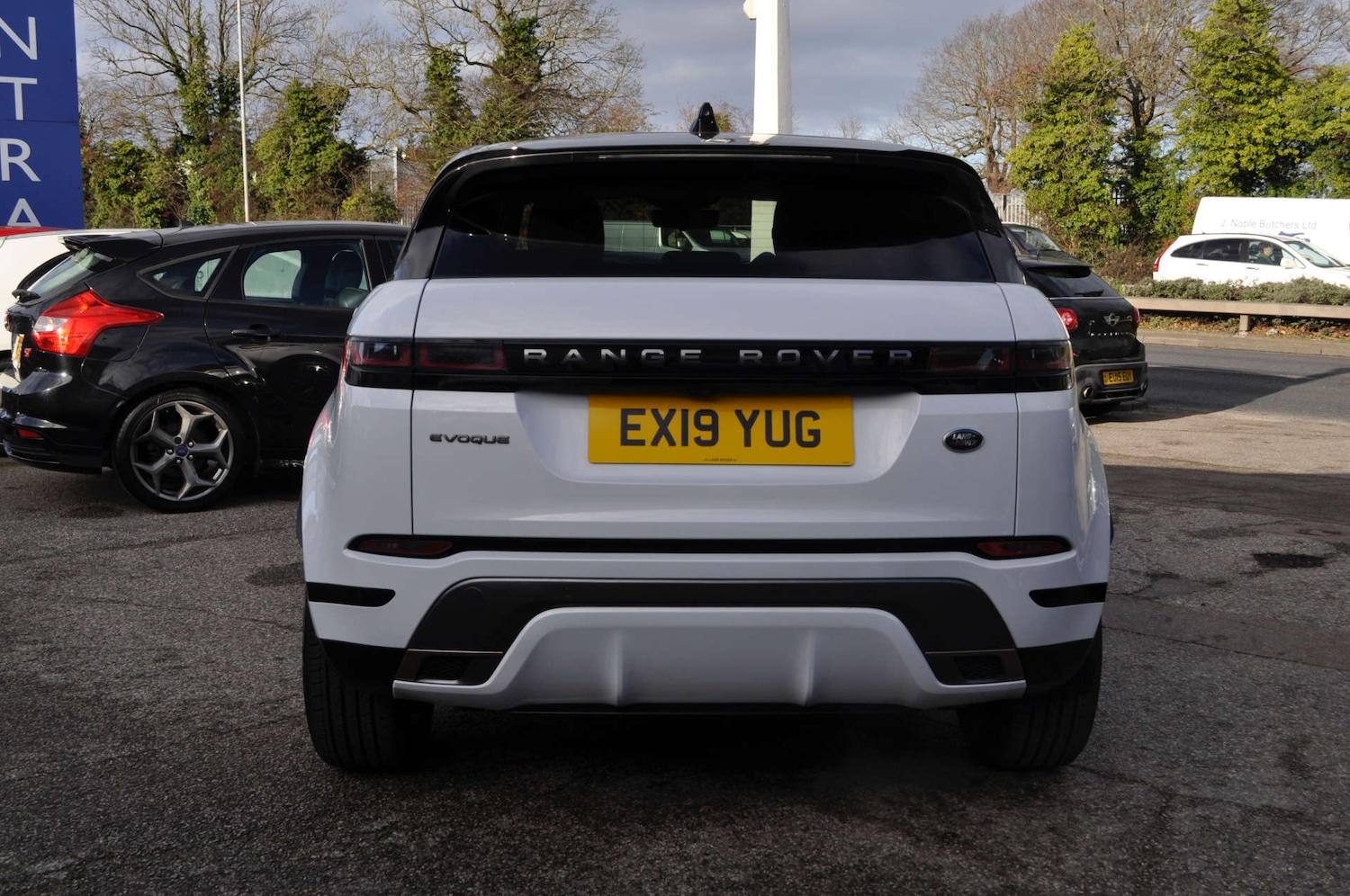Used Land Rover Range Rover Evoque 2019 for sale - 77221028: Photo 2