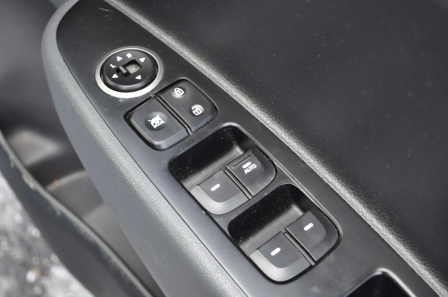 Used Hyundai i10 2017 for sale - 77523347: Photo 21