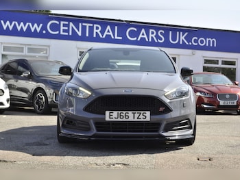 Used Ford Focus 2016 for sale - 79252050: Photo