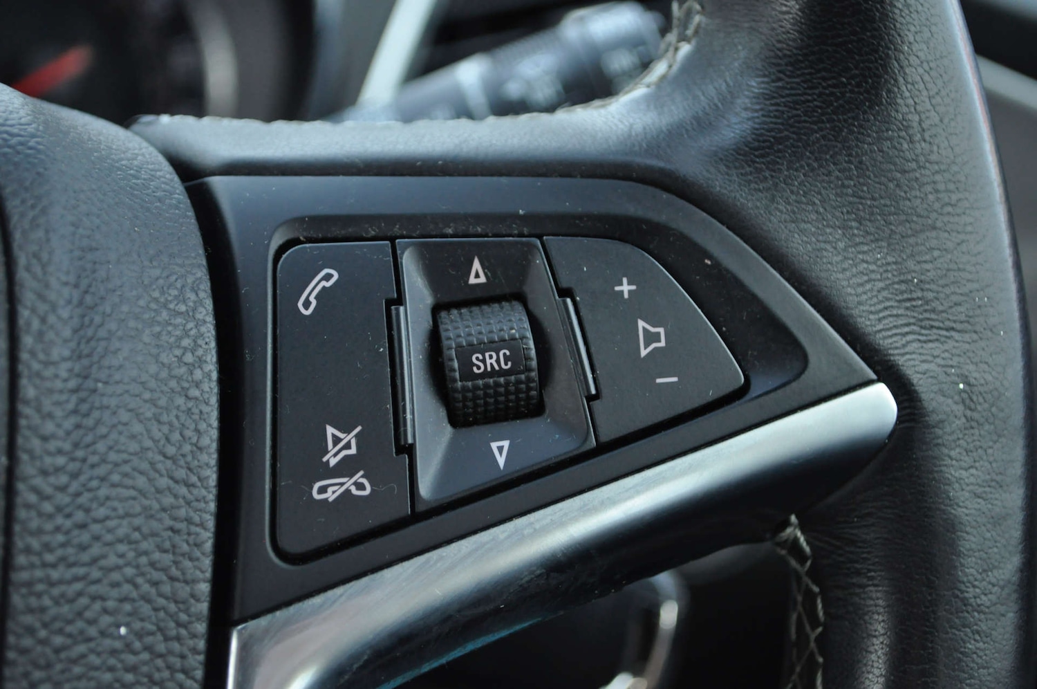 Used Vauxhall Mokka 2016 for sale - 76739860: Photo 16